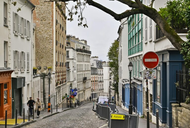 Hôtel abordable rue des Archives : 5 adresses à moins de 100€/nuit